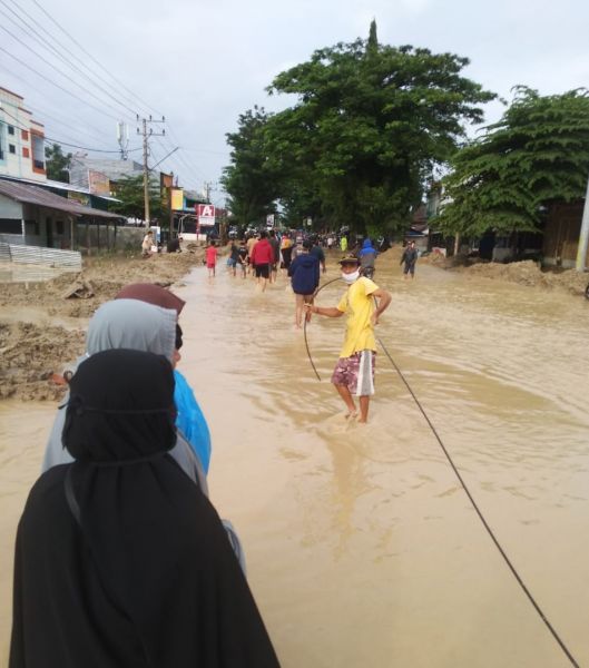 Banjir bandang di Luwu Utara, Sulawesi Selatan