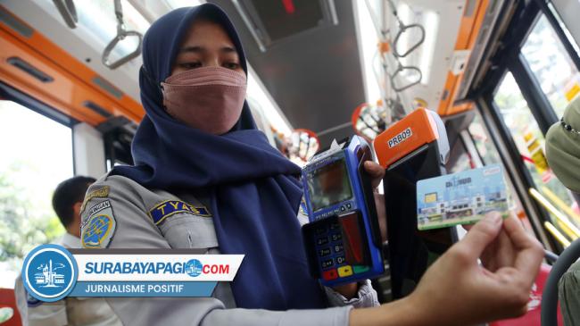 Terus Berinovasi, Sistem Pembayaran Suroboyo Bus Pakai Kartu Flazz