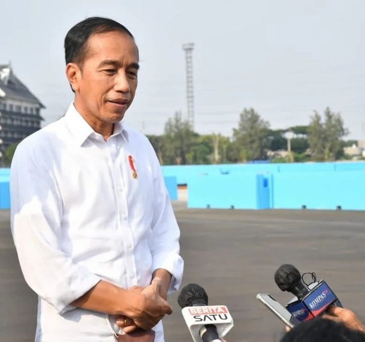Jokowi, Seolah Bukan Kepala Negara