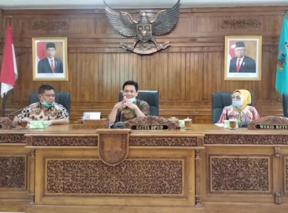 Tekan Kasus Covid-19, Surabaya Harus Belajar Ke Salatiga
