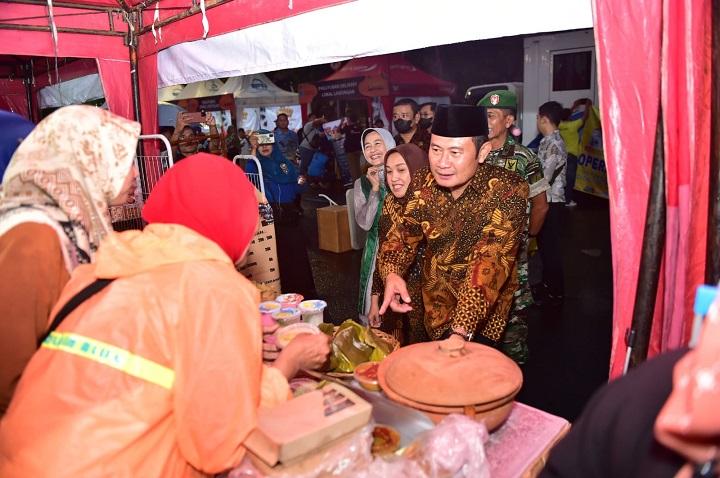 Ragam Kuliner Ramadhan Dikenalkan Melalui Lamongan Food Festival