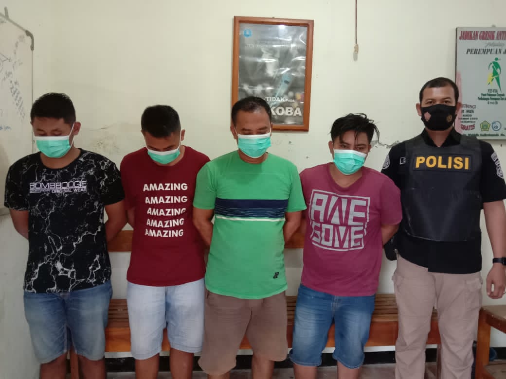Pesta Sabu, 4 Pemuda Bawean Dibekuk Polisi