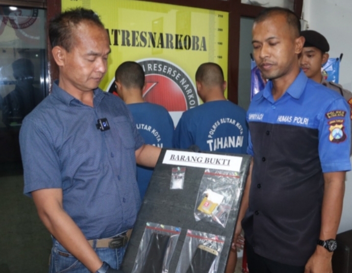 Polres Blitar Kota Tangkap Dua Kurir Narkoba dari Malang