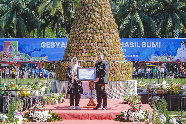 Resmi, Dua Varietas Durian Lokal Jember Terdaftar di Kementan