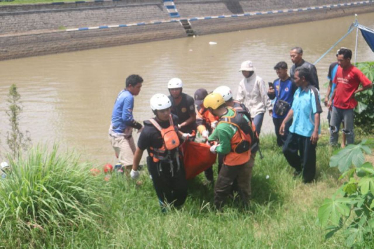 Remaja Korban Tenggelam di DAM Balongsono Jombang Ditemukan Meninggal