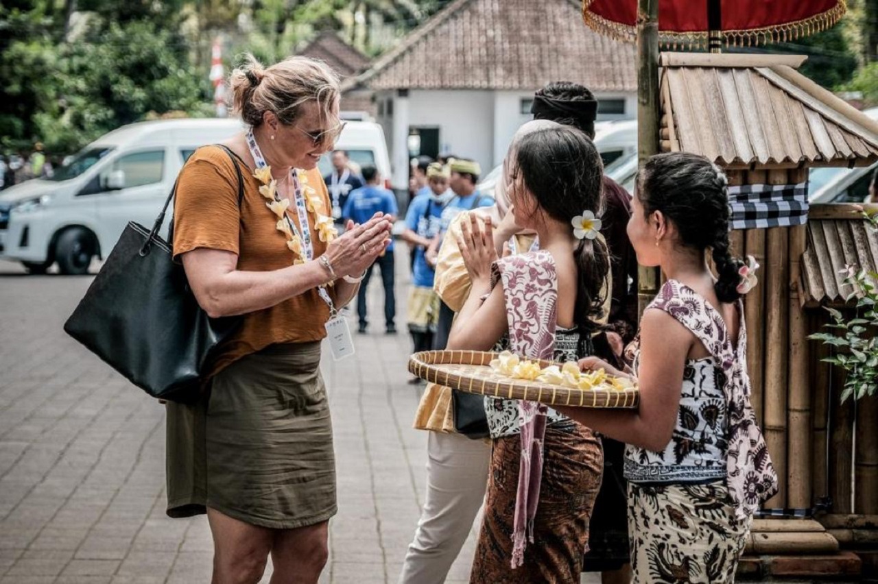 Wisman Masuk ke Bali Dikenakan Rp 150.000 per Orang, Tak Efektif Tangani Overtourism