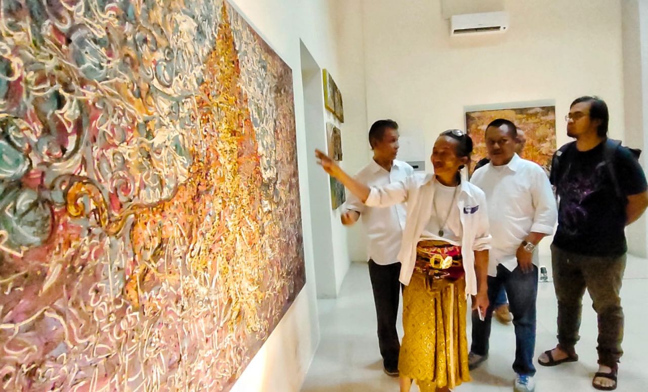 Angkat Jelajah Peradaban Leluhur, PWI Jatim Gelar Pameran Lukisan Karya 'Jansen Jasien'