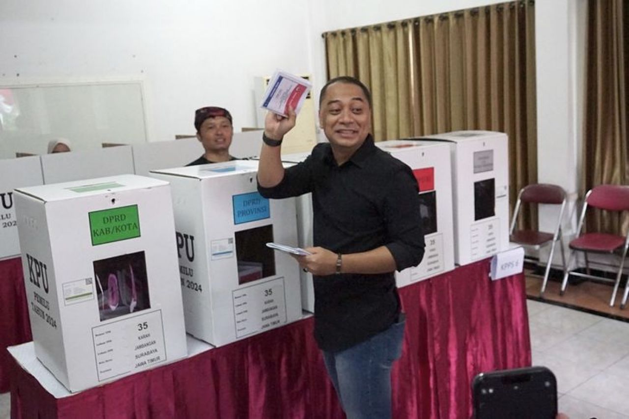 Kandang Banteng di Surabaya, Ditumbangkan Anak Jokowi