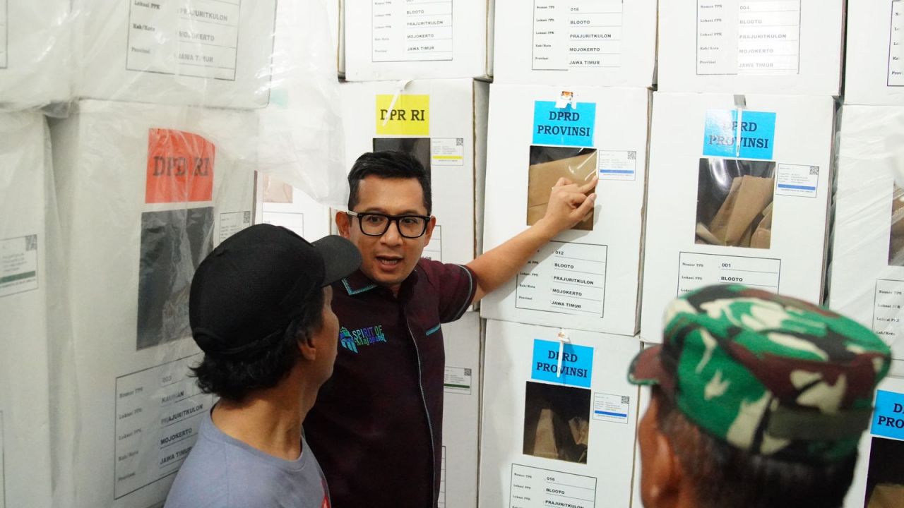 Bersama Forkopimda, Pj Wali Kota Ali Kuncoro Cek Penyimpanan Logistik Pasca Pemilu