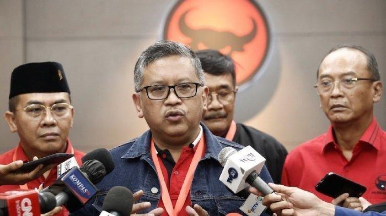 PDIP Harap Prabowo ikut Mundur, Gerindra tak Mau