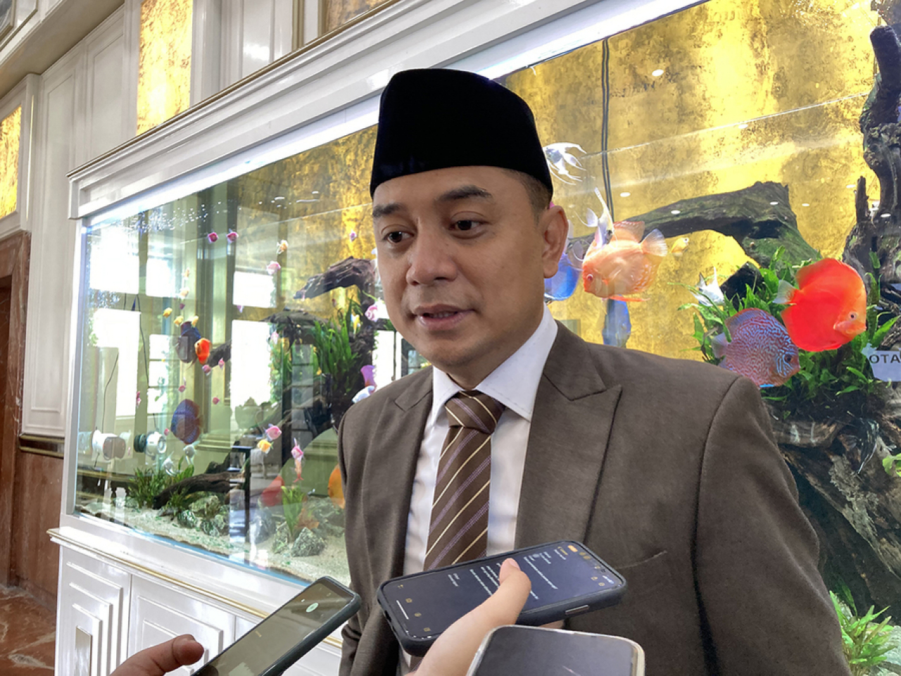 Wali Kota Eri: Pejabat Pemkot Surabaya Harus Berani Usulkan Kebijakan Hingga Inovasi