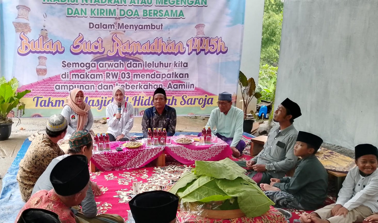 Aktivis SAROJA Ajak Relawan Suket Teki Nusantara Megengan dan Bagi Sembako Jelang Ramadan