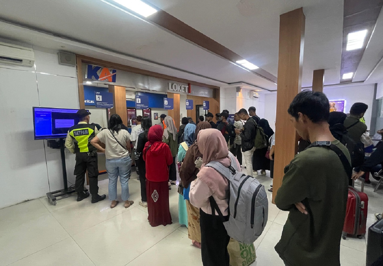 3 KA dari Stasiun Pasarturi Surabaya Batal Berangkat, 654 Penumpang Terkena Imbas