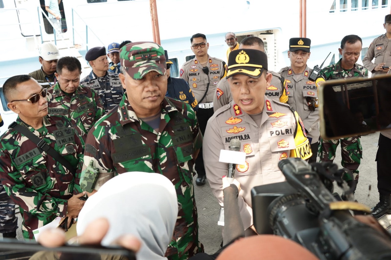 Polri TNI Berangkatkan Tim Trauma Healing untuk Korban Gempa Bawean
