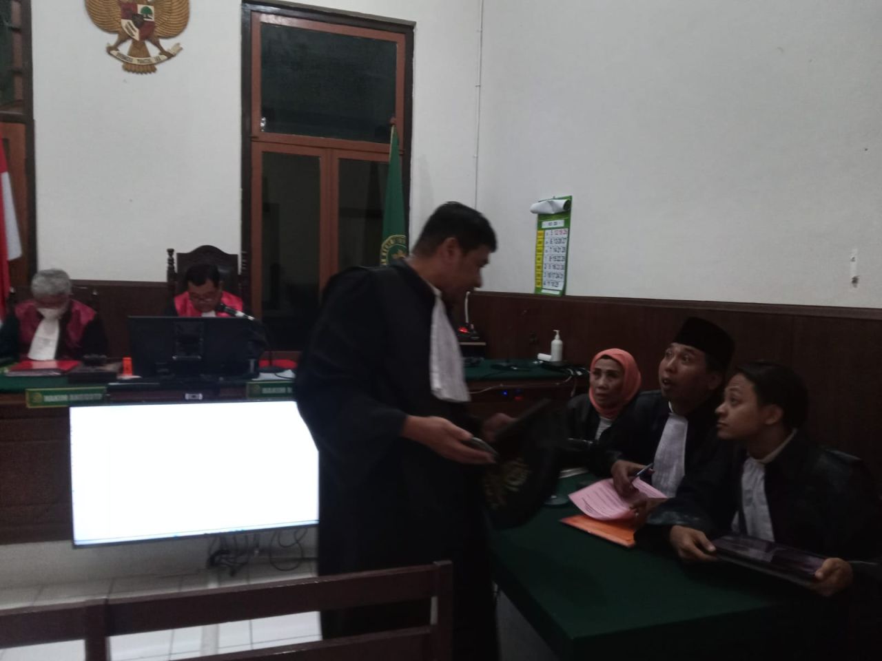 Aniayaa Pacarnya Erwin Dwi Kurnia Dituntut 1 Tahun Penjara
