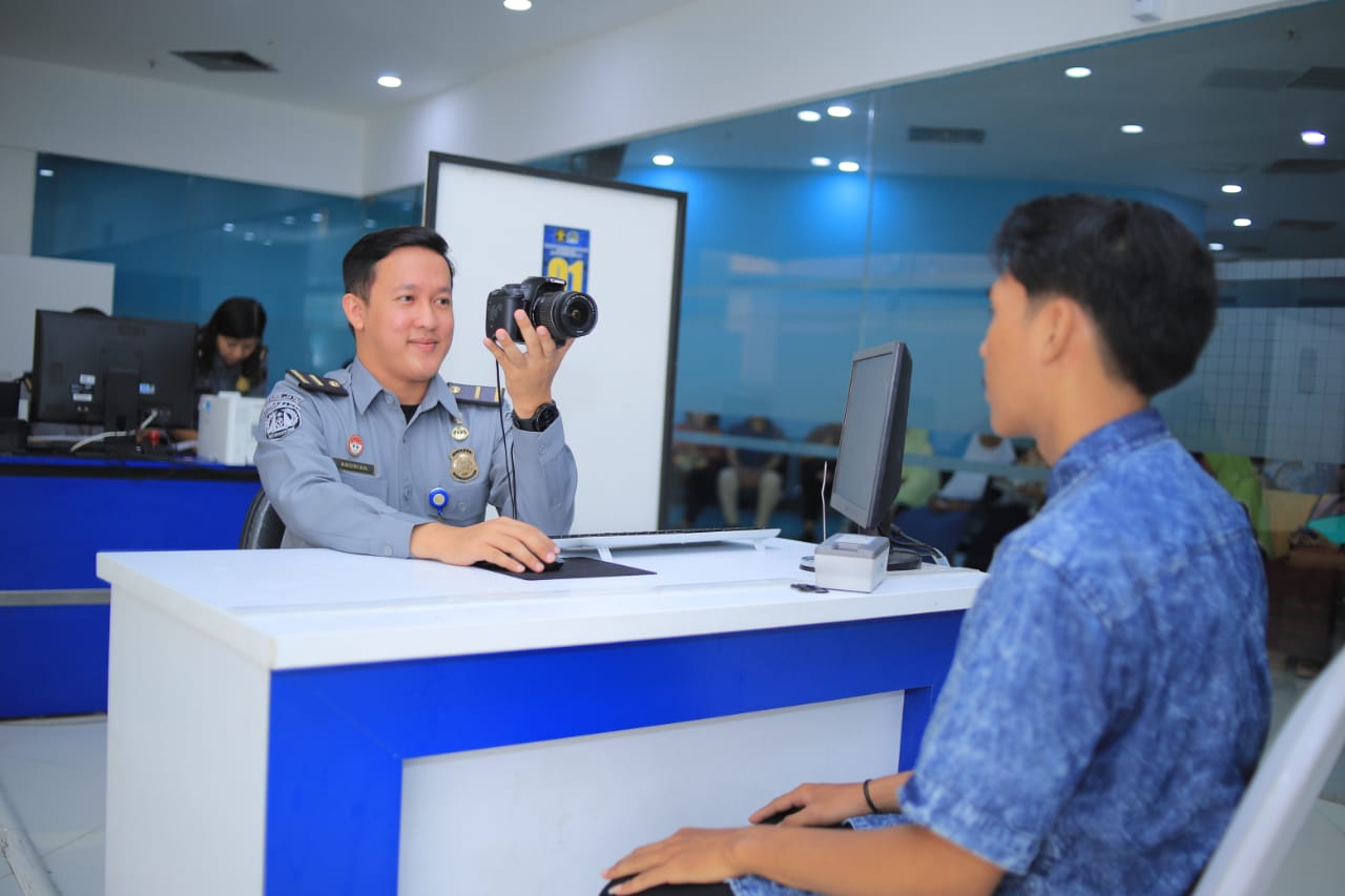 Libur Lebaran, Pengurusan Paspor Kantor Imigrasi Kelas I Surabaya Tutup Selama 8 Hari