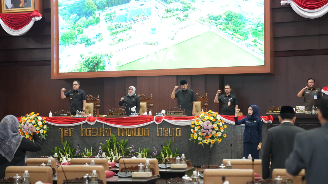 Pj Gubernur Adhy Karyono Beber 15 Kabupaten Miskin di Jawa Timur