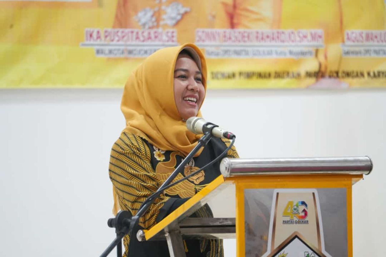 Sah, Golkar Deklarasikan Ning Ita Sebagai Calon Tunggal