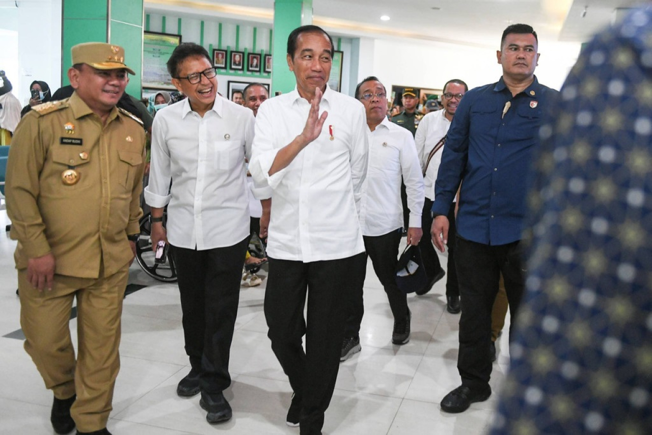 Peristiwa Ramai-ramai Suarakan Jokowi, Jangan Pensiun