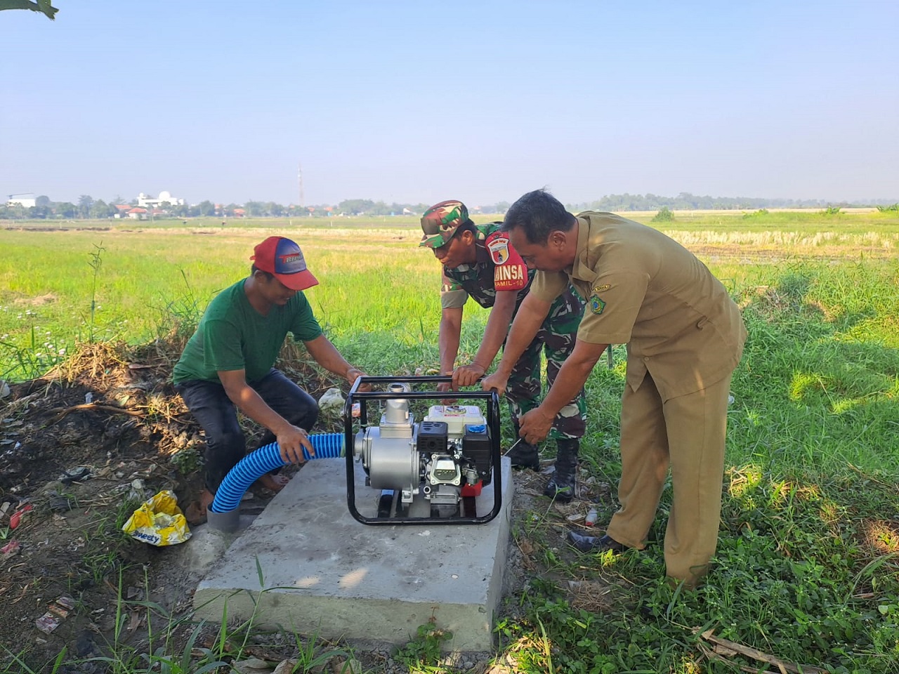 Berkat Program TMMD, Warga Desa Penambangan Nikmati Air Bersih dari Sumur Bor