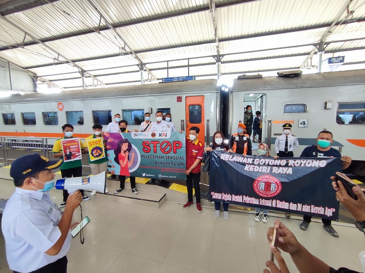 KAI Daop 7 Madiun Kampanye Cegah Tindak Kekerasan Seksual dalam Kereta Api di 14 Stasiun