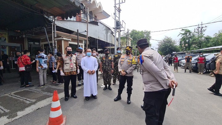 Jelang NATARU, Polrestabes Surabaya Beserta Satgas Covid-19 Mengadakan Simulasi Keamanan