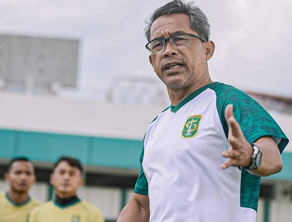 Lawan Madura United, Pelatih Aji Santoso Ajak Bonek Penuhi Stadion GBT