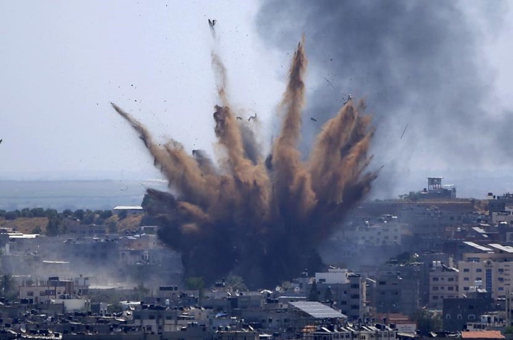 Israel Hancurkan Sejumlah Kantor Berita di Kota Gaza