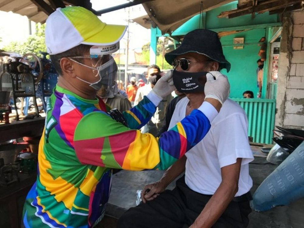 Blusukan di Pasar Loak, Mujiaman Ajak Masyarakat Patuhi Prokes