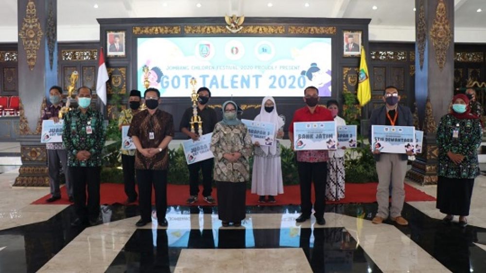 Juara Lomba Jombang Children Got Talent 2020 Terima Penghargaan