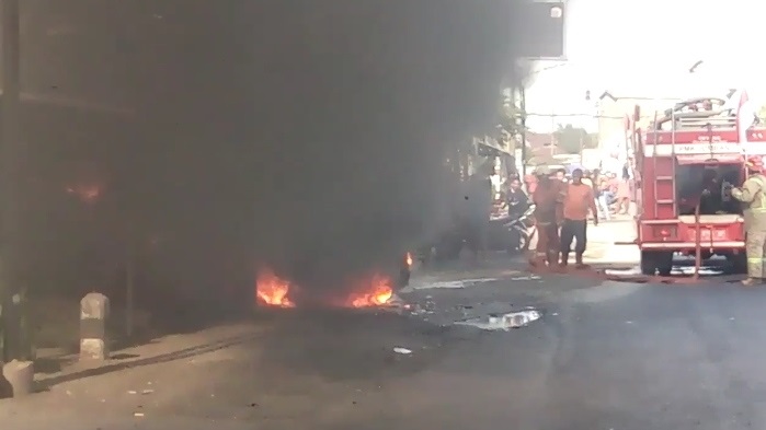 Usai Isi BBM, Mobil Carry di Jombang Dilalap Si Jago Merah