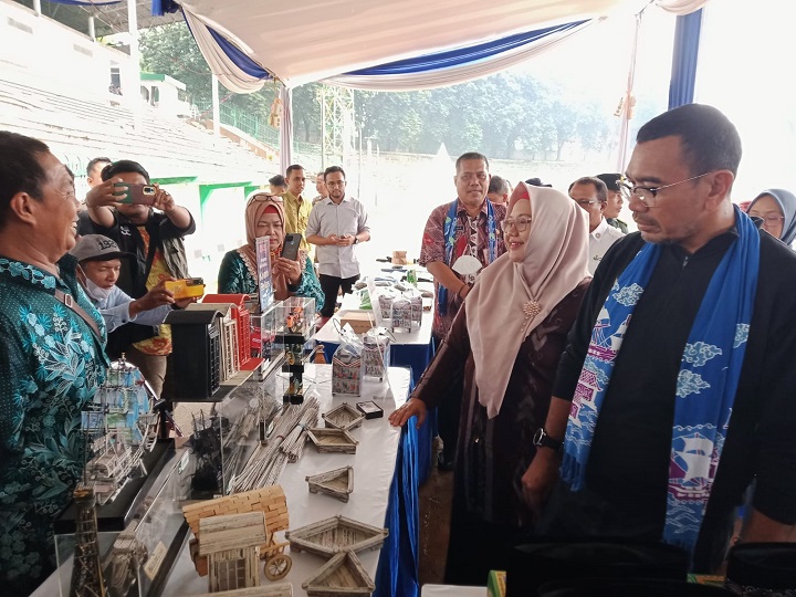 Sambut Ramadan, Petrokimia Gresik dan Kementerian BUMN Jual 4.000 Paket Sembako Murah