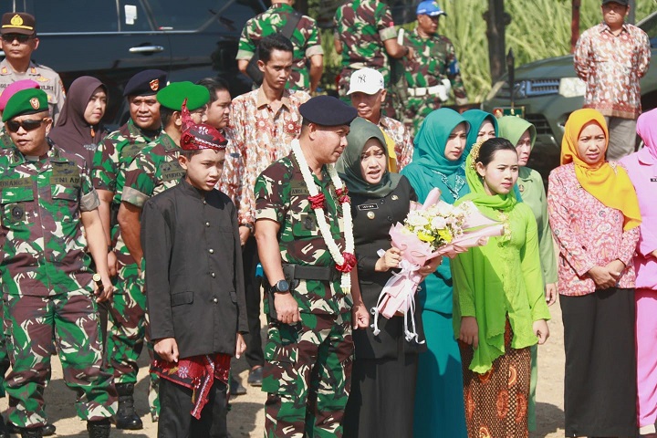 TMMD Ke-116 di Randuharjo Tuntas, Bupati Ikfina Apresiasi Kemanunggalan TNI Bersama Masyarakat