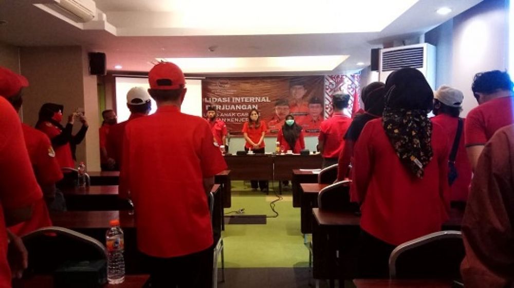 Menjelang Rekom PDIP Surabaya Rapatkan Barisan