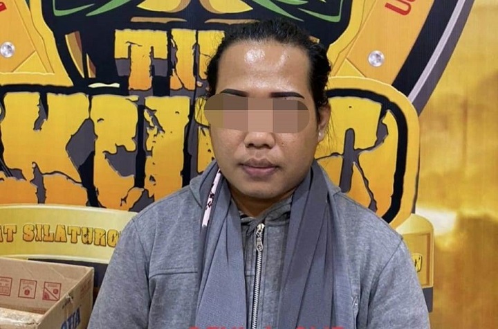 Mucikari Prostitusi Online Ditangkap saat Antar PSK di Hotel
