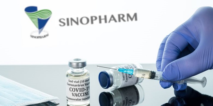 Kimia Farma, Senin Ini Jual Vaksin Sampai Surabaya