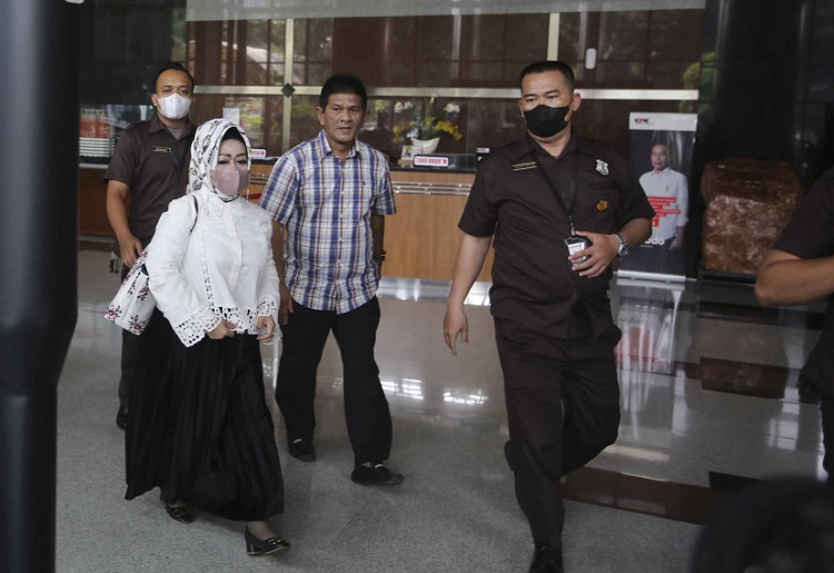 Transaksi Bank dan LHKPN Mencurigakan, KPK Panggil Lagi Kadinkes Lampung Pekan Ini