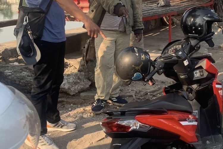 Motor Vario Merah dan Tas Misterius Mangkrak di Sungai Karah, Pemilik Diduga Bunuh Diri