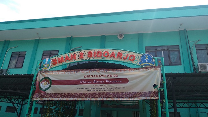 SMA Negeri 2 Sidoarjo Giat Merehab Sarana dan Prasarana