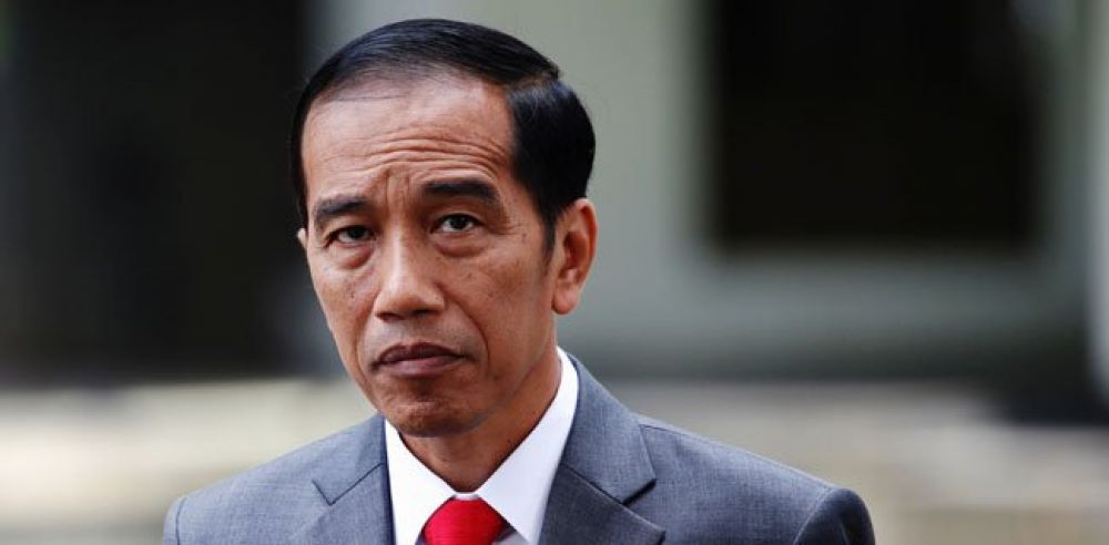 Jokowi Diminta Hadiri Sidang Gugatan Perppu Covid
