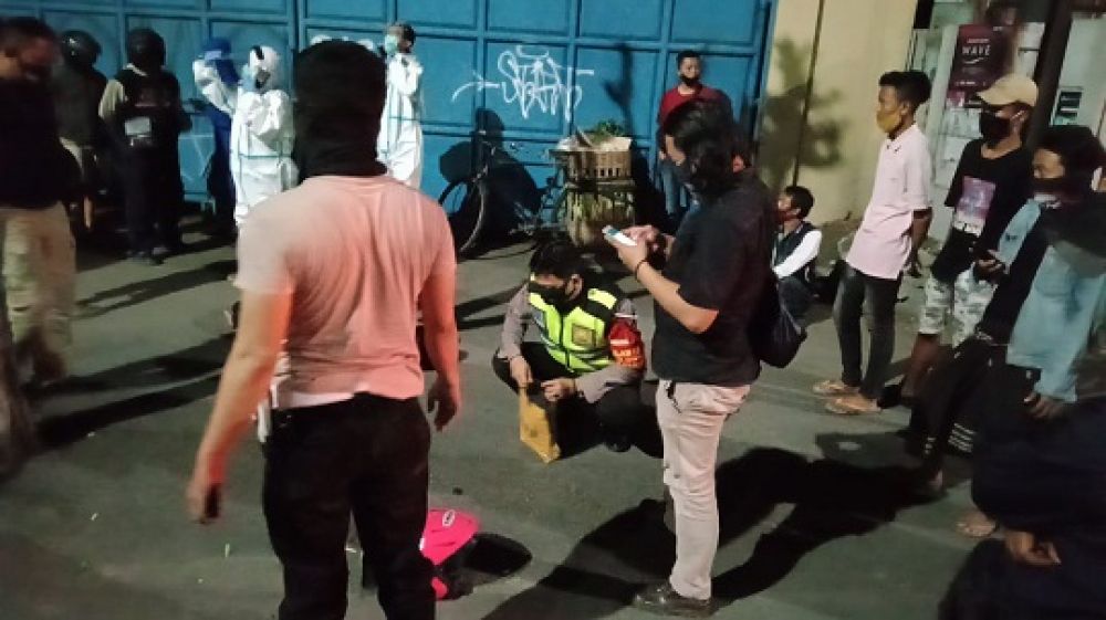 Terpengaruh Alkohol, Pemuda di Surabaya Tabrak Penjual Sayur