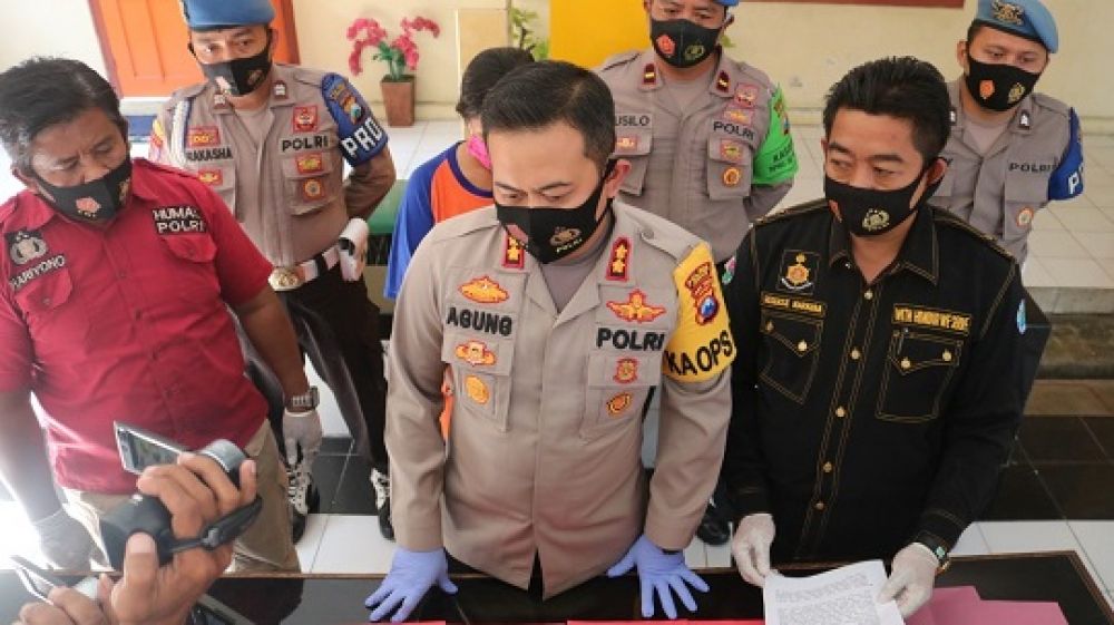 Polisi Kembangkan Kasus Pil Koplo dalam Buah Salak di Lapas Jombang
