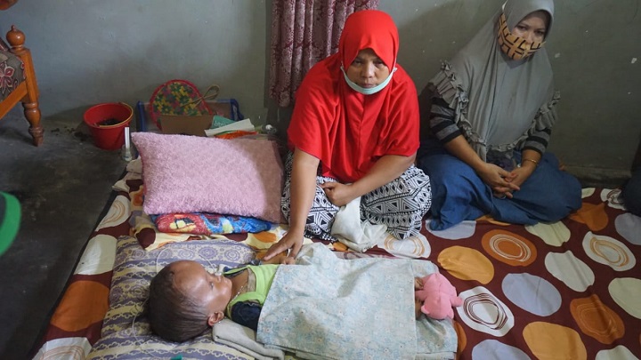 Balita Penderita Hidrosefalus Mendapat Bantuan dari GPK Jombang