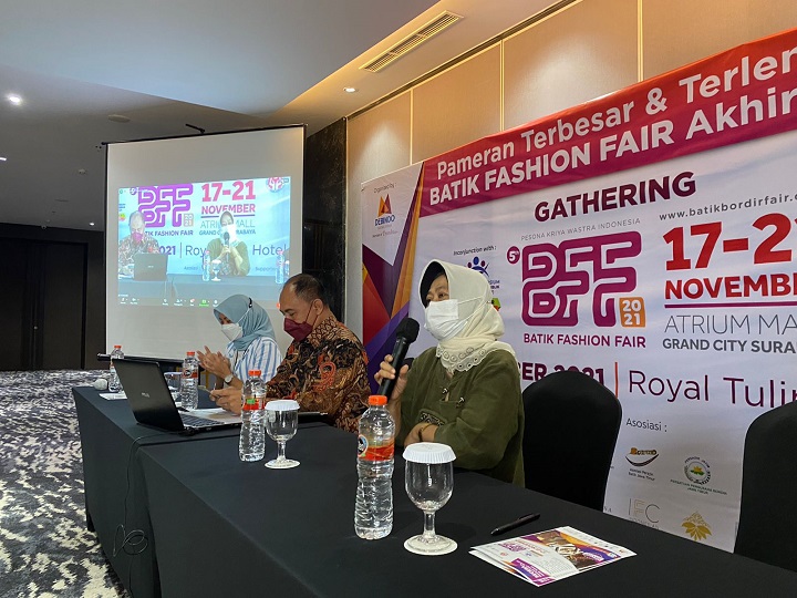 Pameran Batik dan Fashion 2021, Representasikan Batik Sebagai Warisan Wastra