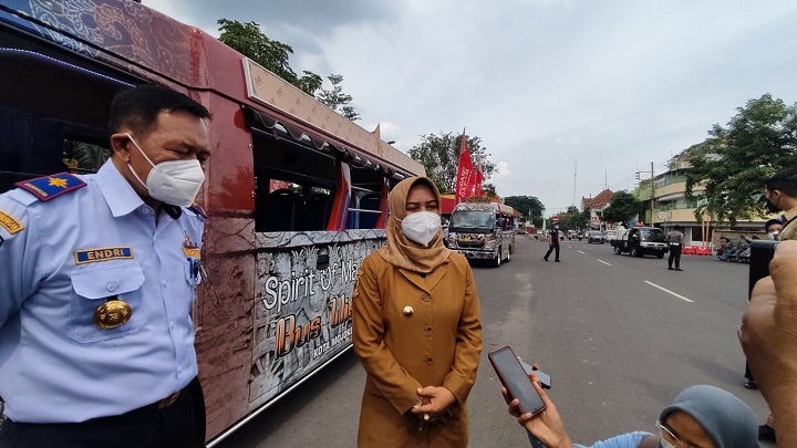 Bus Wisata Spirit Of Mojopahit Uji coba Keliling Kota Mojokerto