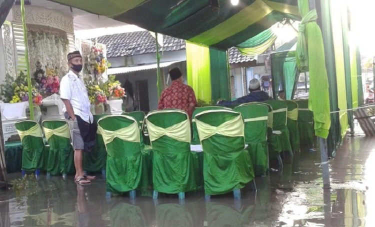 Warga Panik, Banjir Terjang 4 Kecamatan di Pasuruan