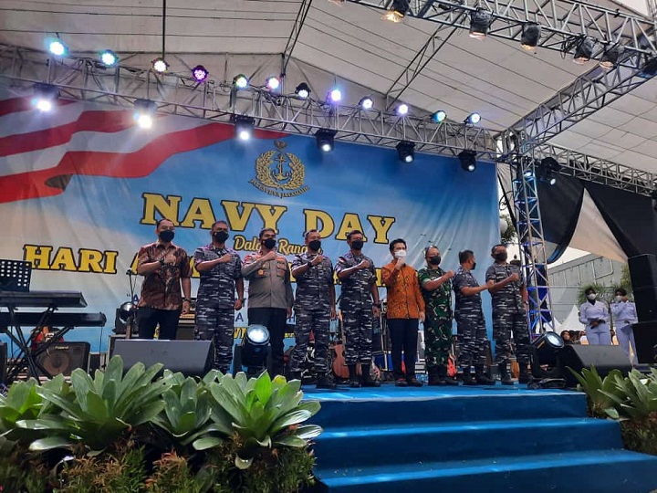 Sambut Hari Armada Republik Indonesia Tahun 2021, Koarmada II Gelar "NAVY DAY" di Sepanjang Jalan Tunjungan Surabaya