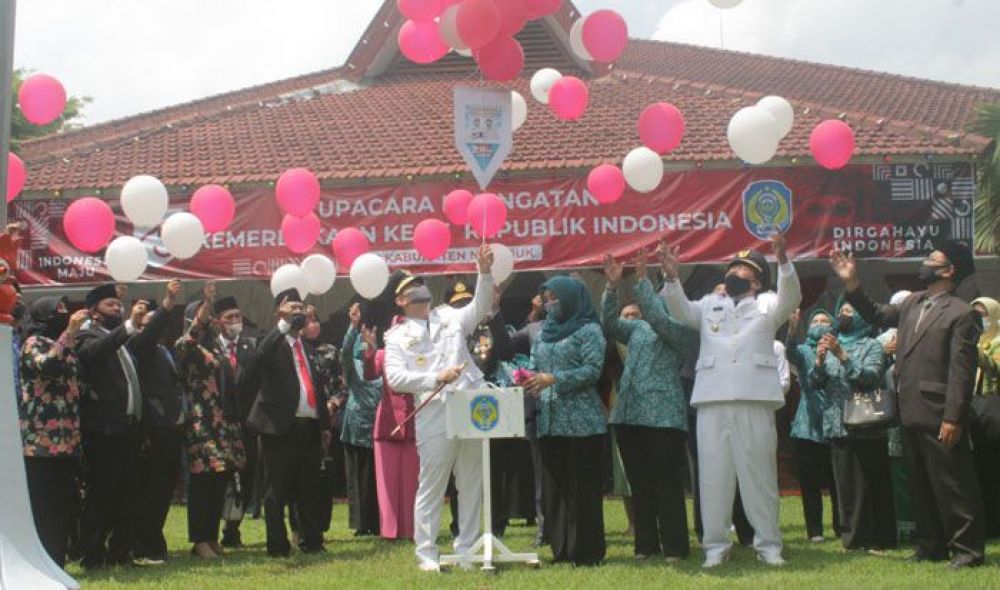 HUT RI ke-75, Pemkab Nganjuk Launching Gerakan 2 Juta Masker