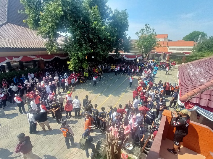 Peringati HUT ke-77 RI, Pemerintah Kota Mojokerto Gelar Festival Permainan Rakyat