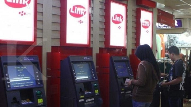 Dukung GNNT, Tarik Tunai dan Cek Saldo Via ATM Link Kini Berbayar